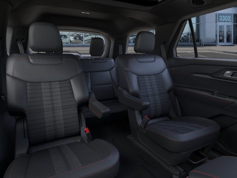 New 2026 Space White Metallic Ford ST-Line image 11