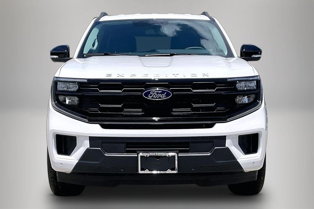 New 2026 Star White Metallic Tri-Coat Ford Active image 12