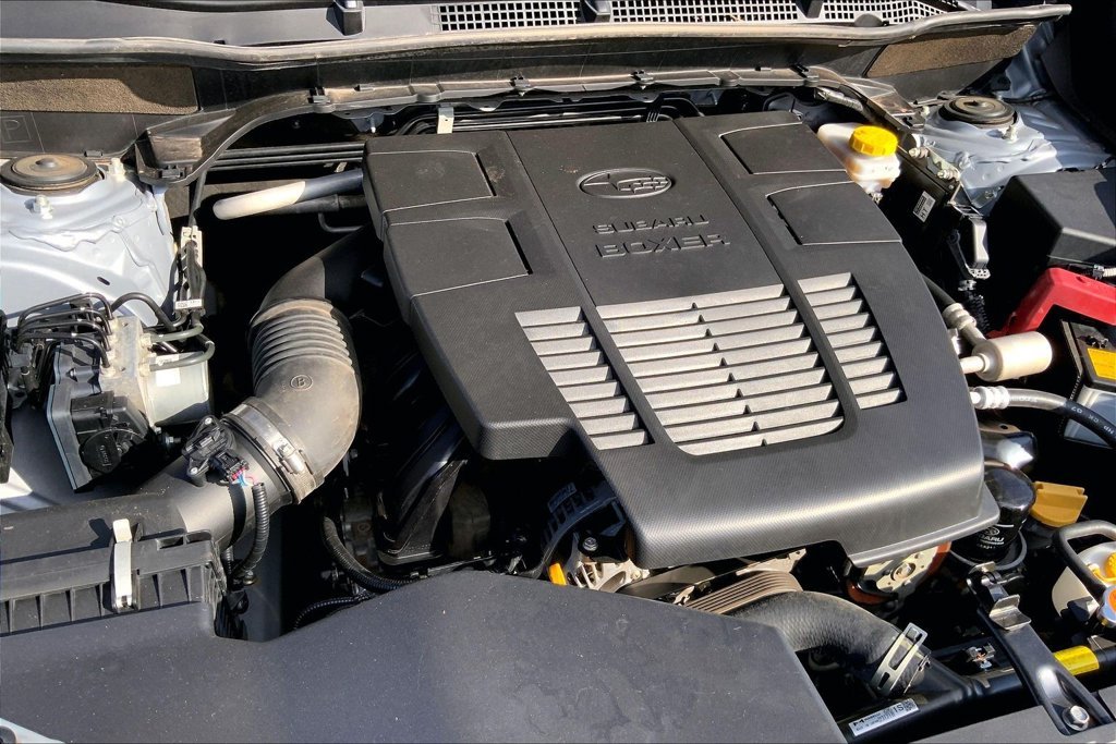 Used 2024 Silver Subaru Sport image 31