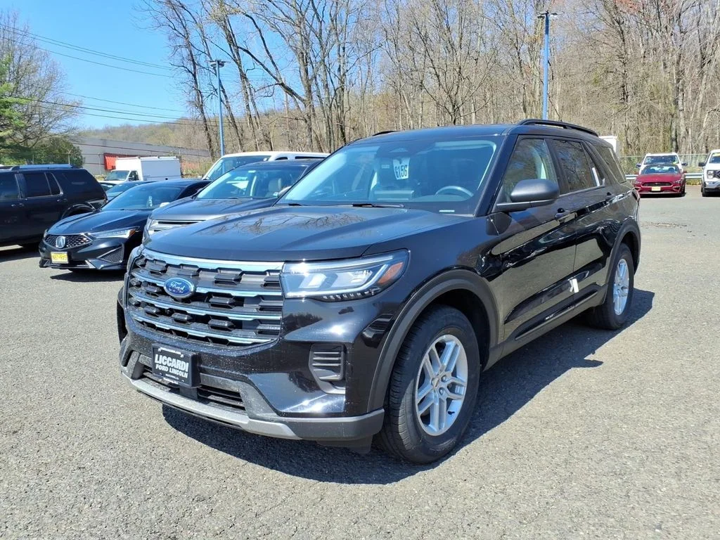 New 2026 Agate Black Metallic Ford Active image 3