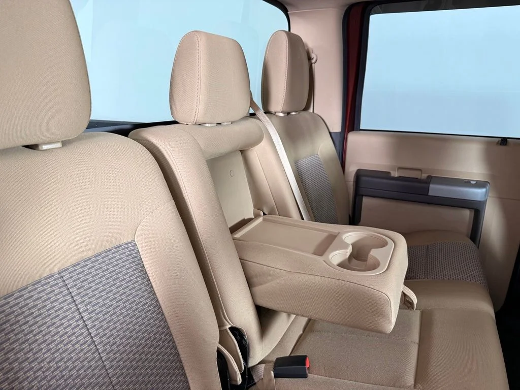 Used 2016 Brown Ford XLT image 16