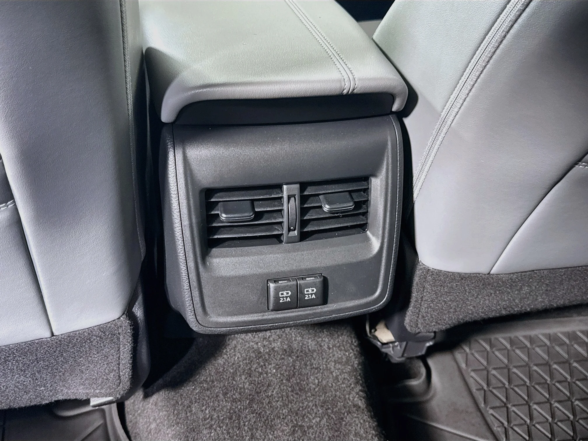 Used 2019 Harbor Gray Metallic Toyota Hybrid XLE image 24