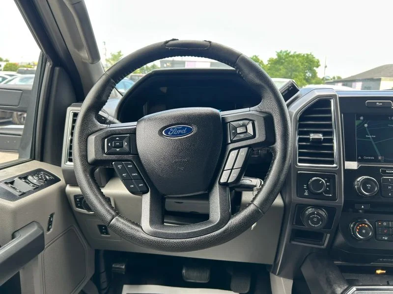 Used 2016 Green Ford XLT Pickup 4D 5 1/2 ft image 43