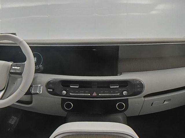 New 2026 Silver Hyundai SEL 8P image 34