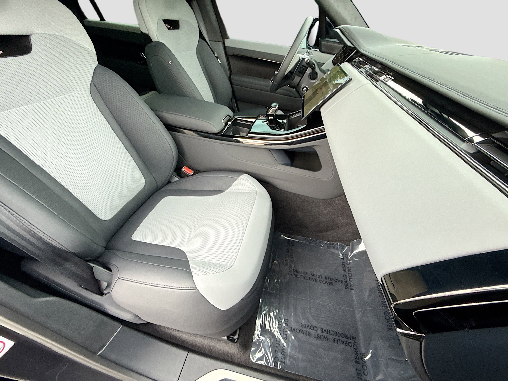 Used 2026 Gray Land Rover SV Carbon image 14