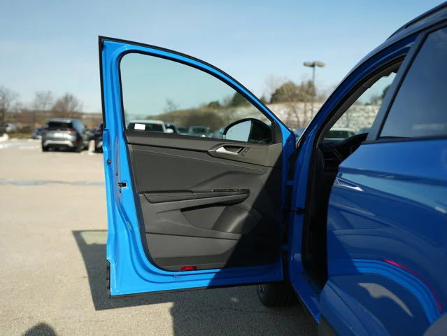New 2026 Cornflower Blue W/Deep Black Roof Volkswagen 1.5T SE Black image 27