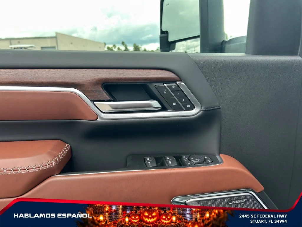 New 2026 Glacier White Tricoat GMC Denali Ultimate image 22