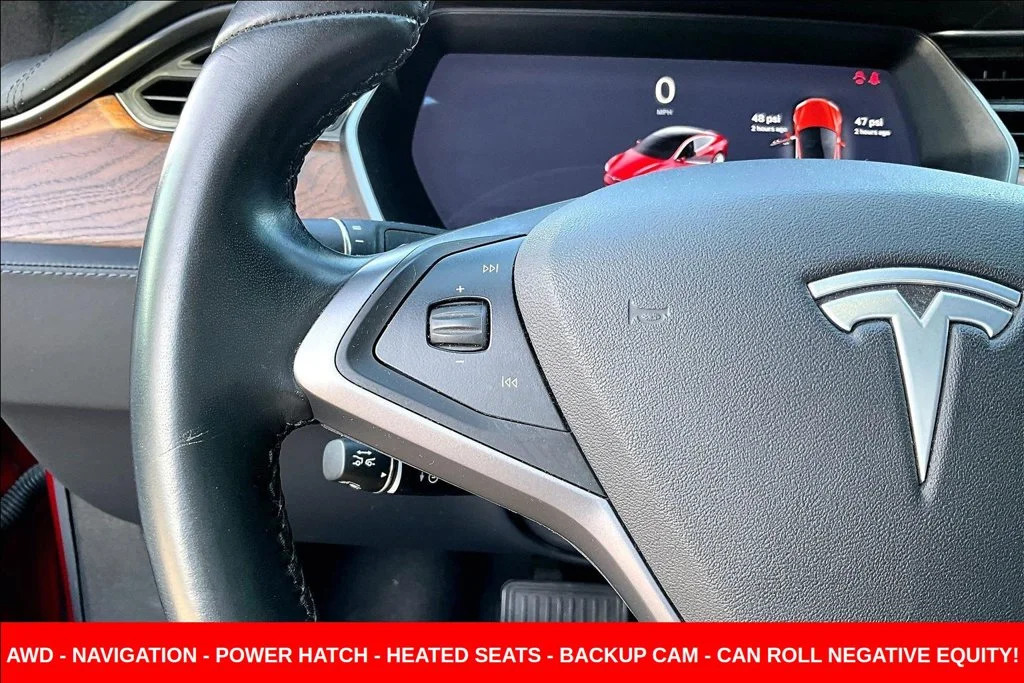 Used 2018 Red Tesla 100D image 13