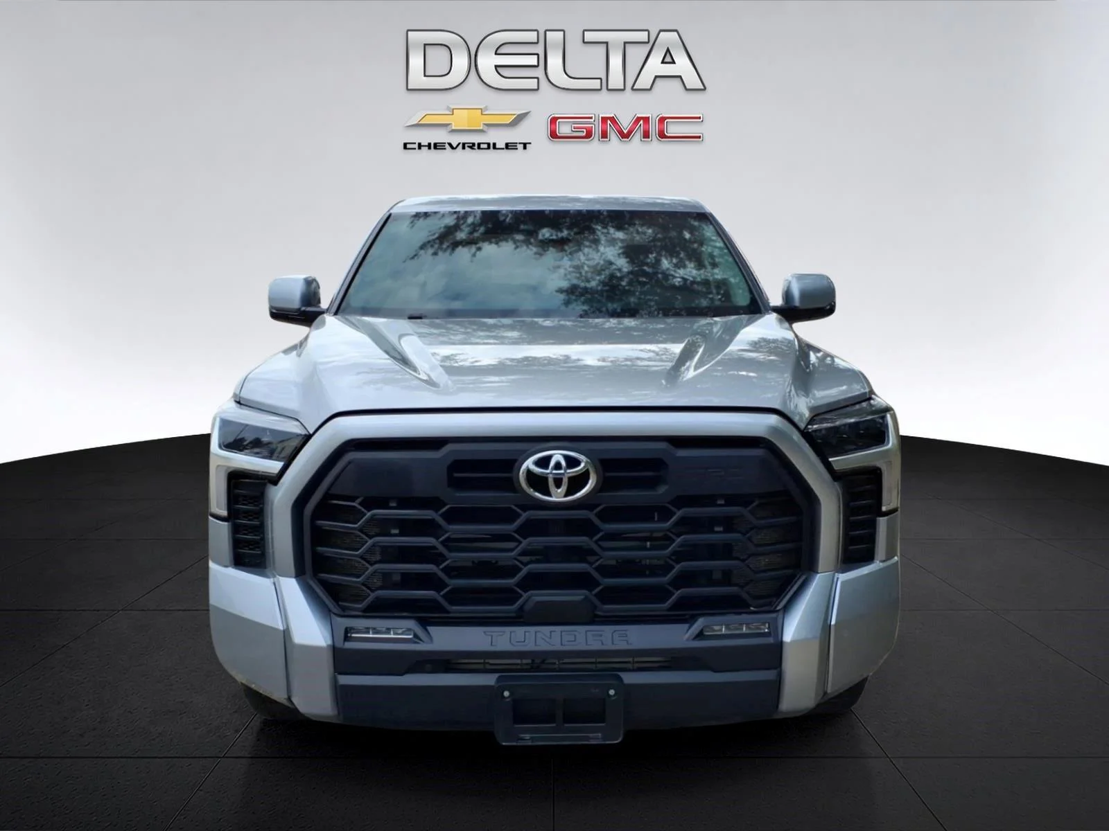 Used 2023 Silver Toyota SR5 image 8