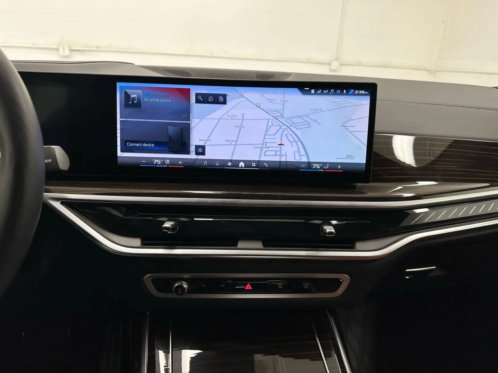 Used 2026 Brooklyn Grey Metallic BMW M60i image 32