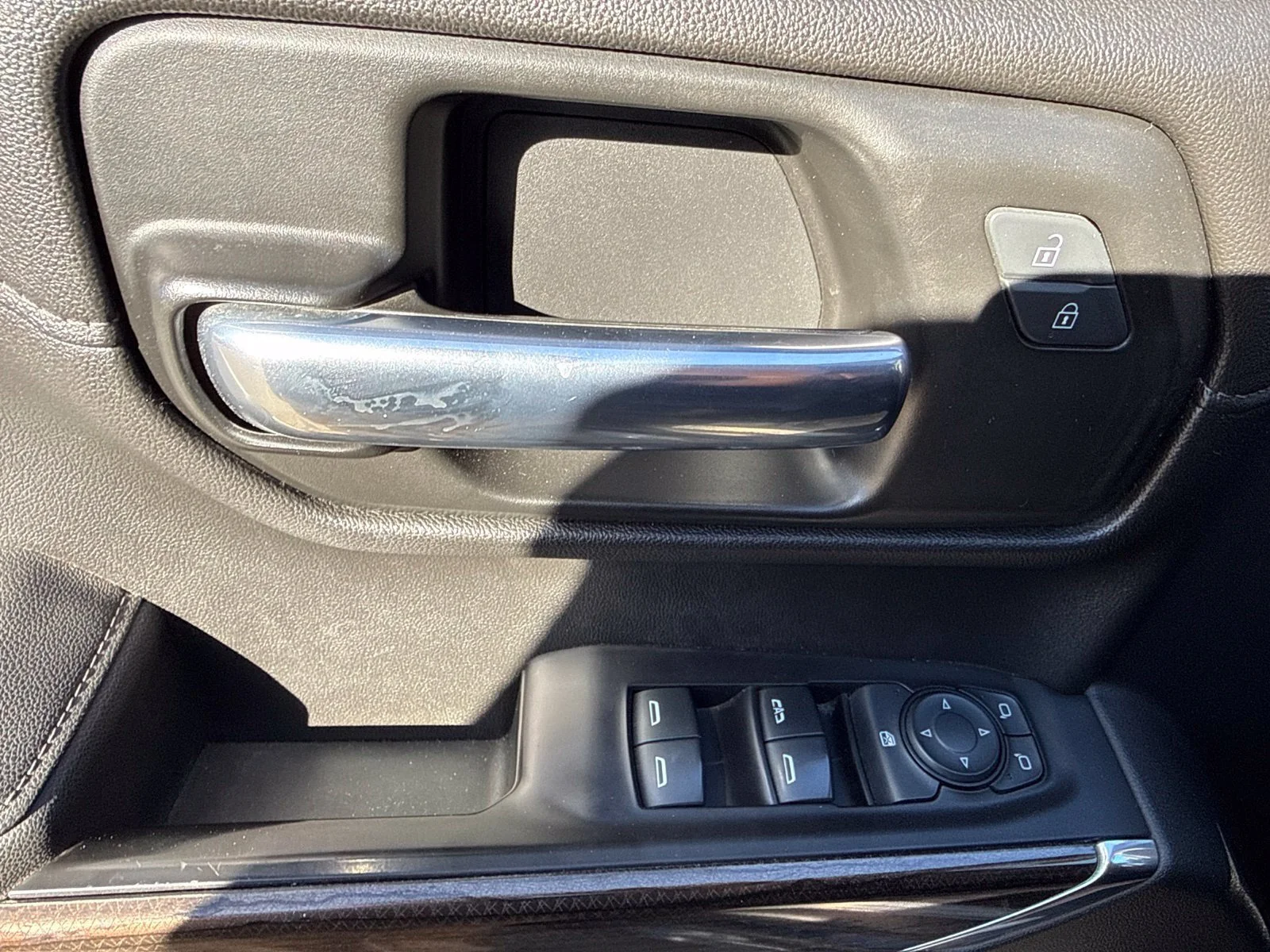 Used 2021 NORTHSKY BLUE METALLIC Chevrolet RST image 9