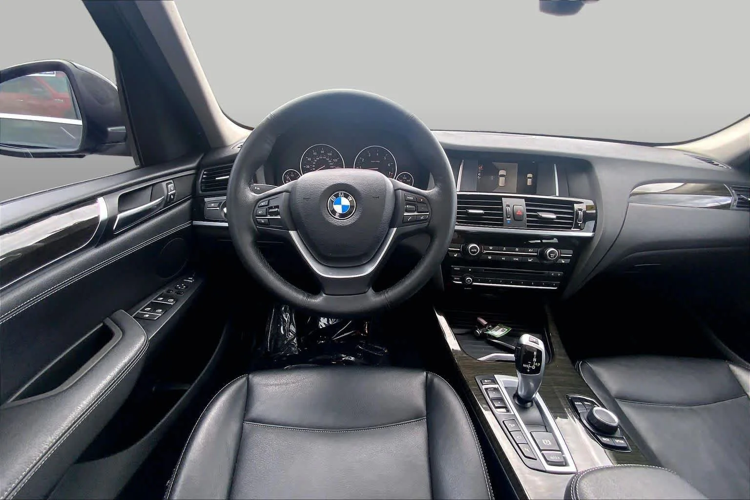 Used 2015 Alpine White BMW xDrive28i image 6