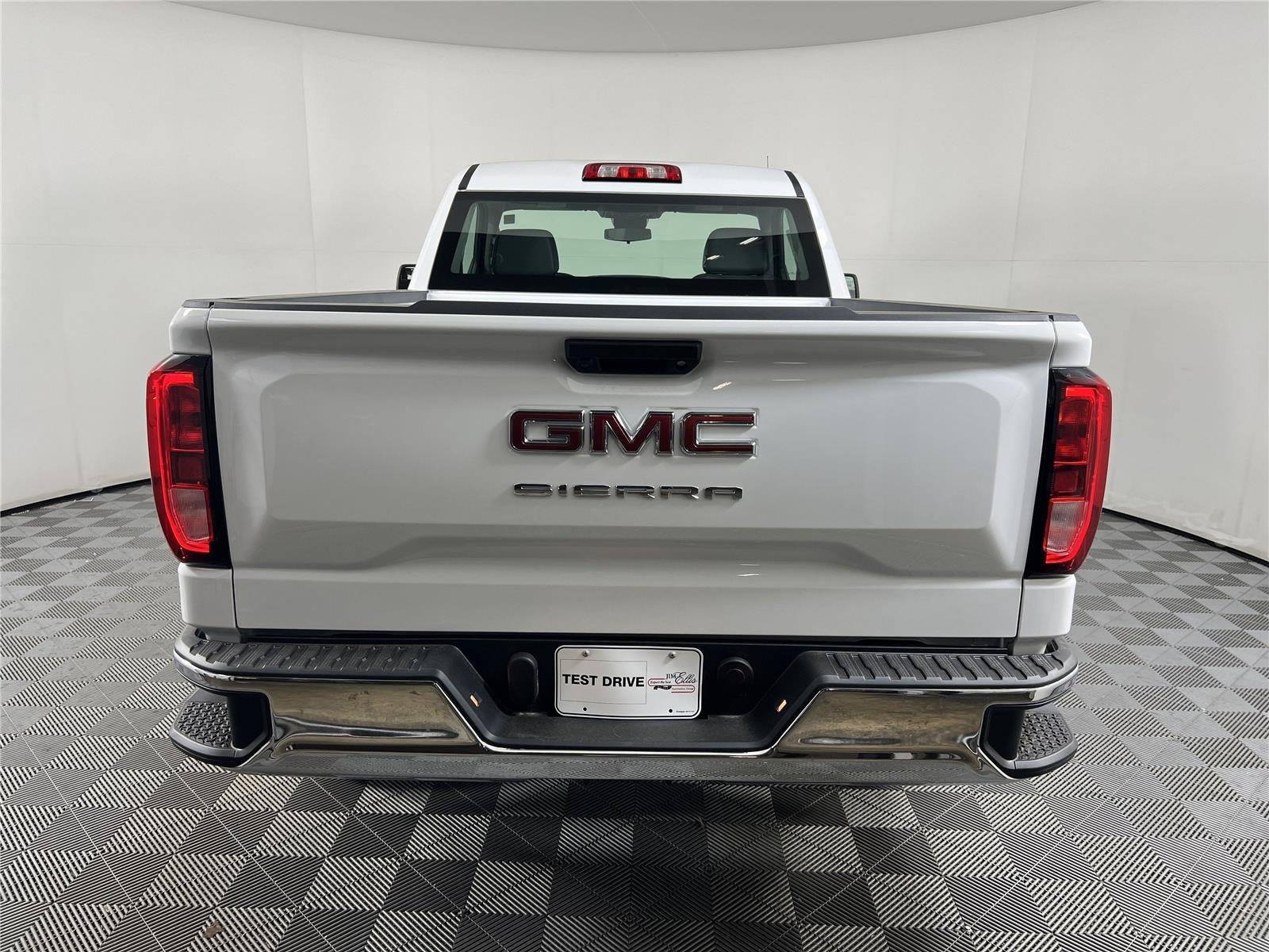 New 2026 Summit White GMC Pro image 5