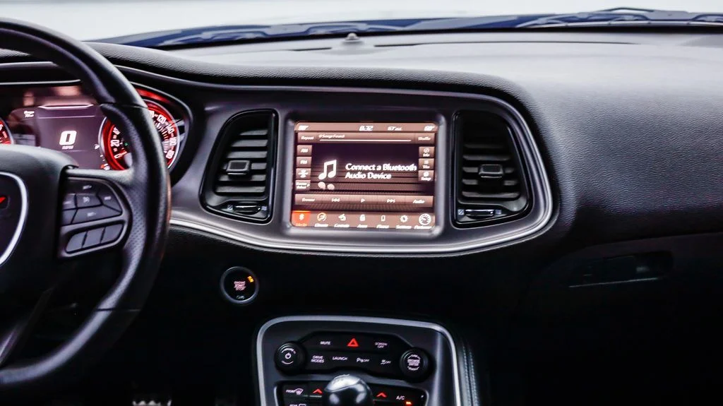 2022 Dodge Challenger R/T - Photo 16