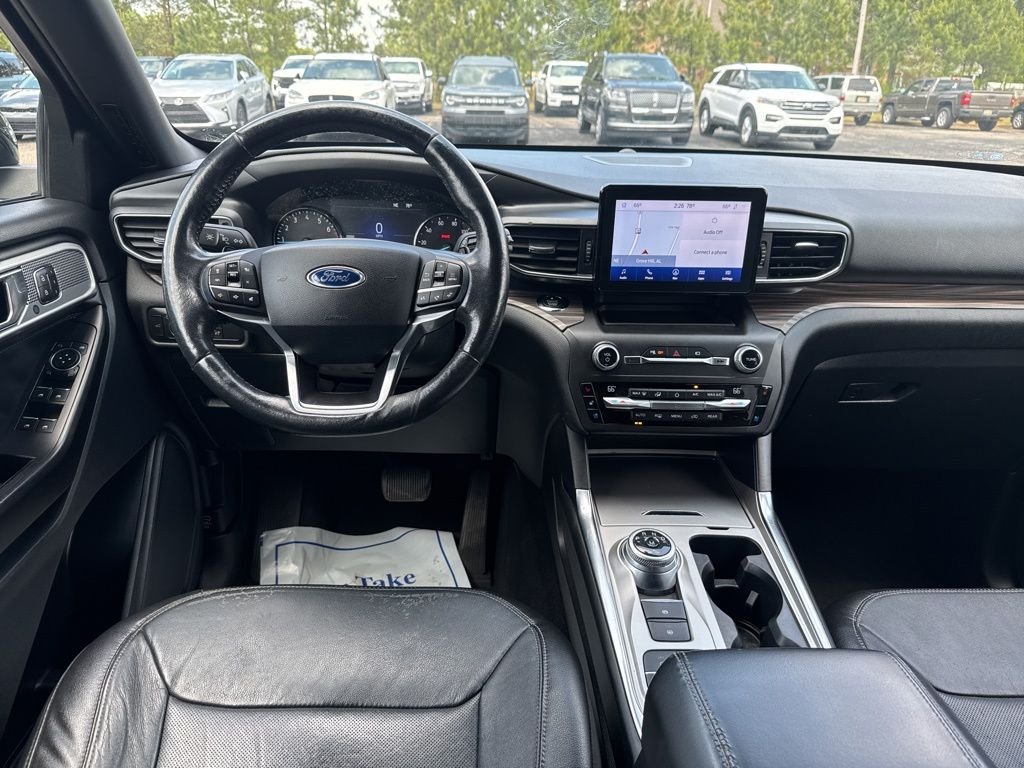 Used 2020 Silver Ford Limited image 3