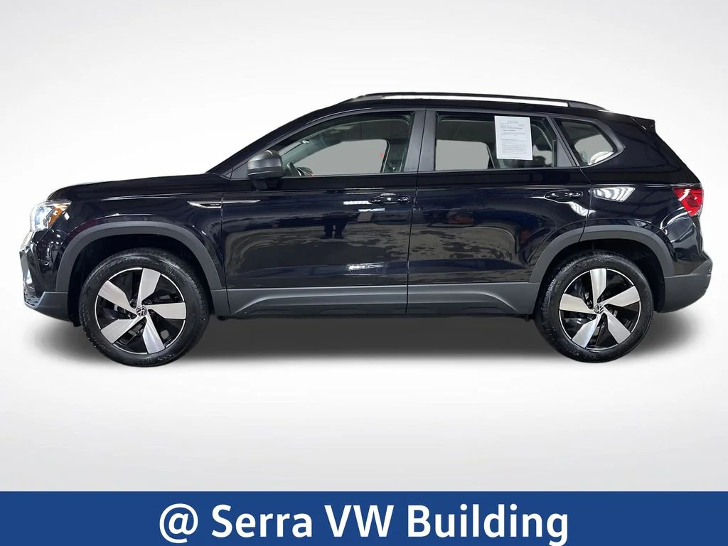 Used 2023 Black Volkswagen 1.5T S image 2