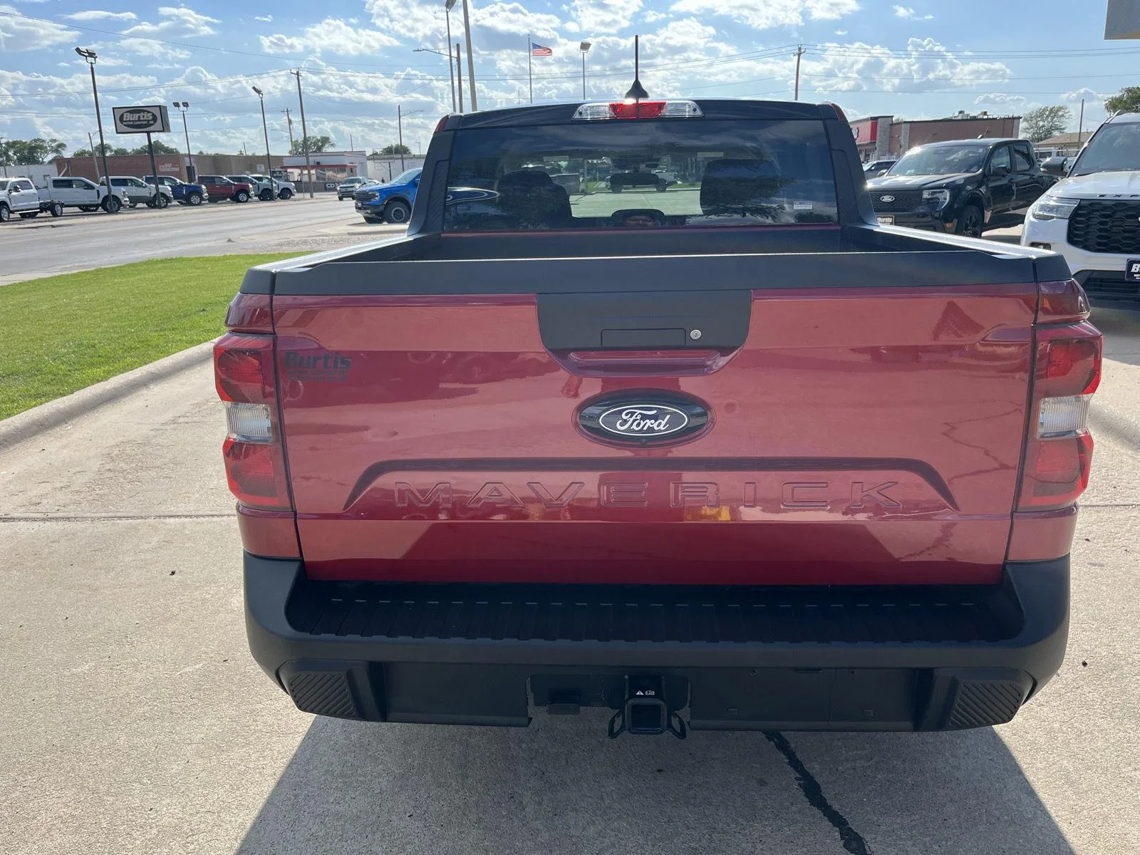 New 2026 Ruby Red Metallic Tinted Clearcoat Ford XLT image 9