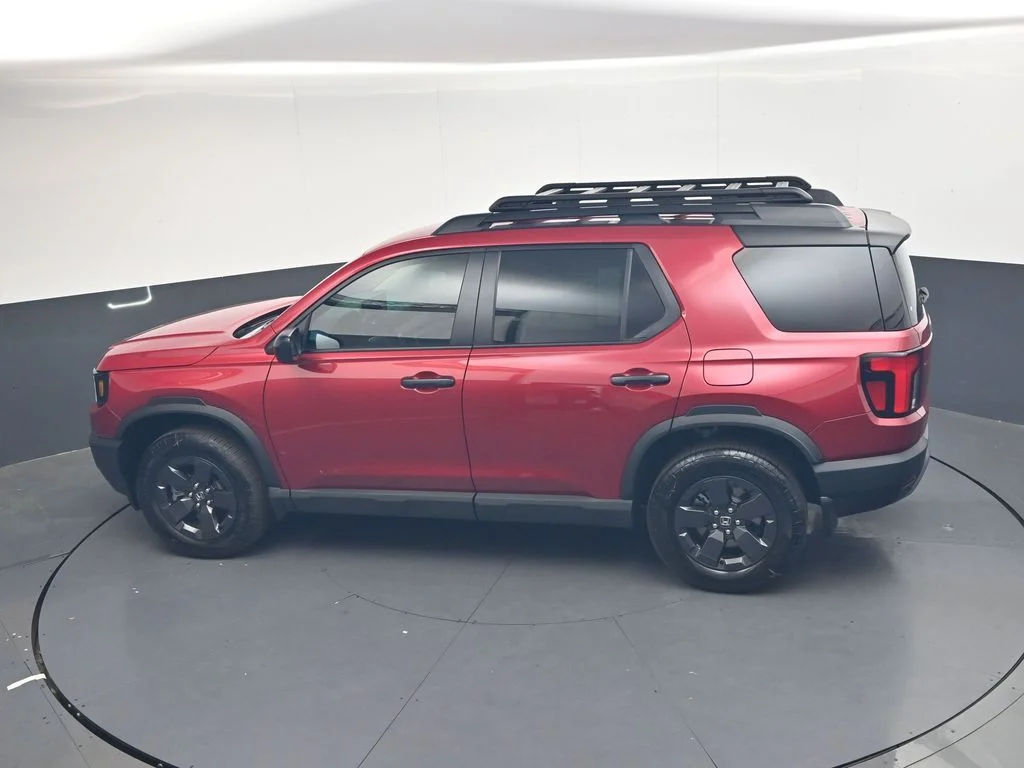 New 2026 Radiant Red Metallic II Honda RTL image 31