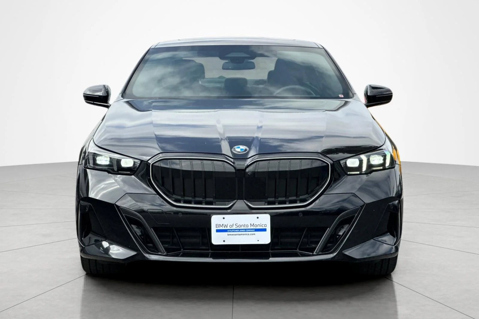 Certified Used 2026 Black Sapphire Metallic BMW 530i image 8