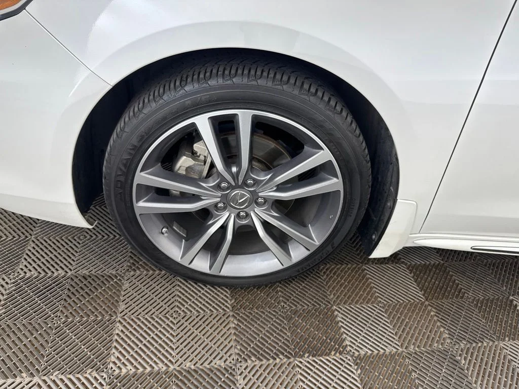 Used 2020  Acura 3.5L Technology Pkg image 31