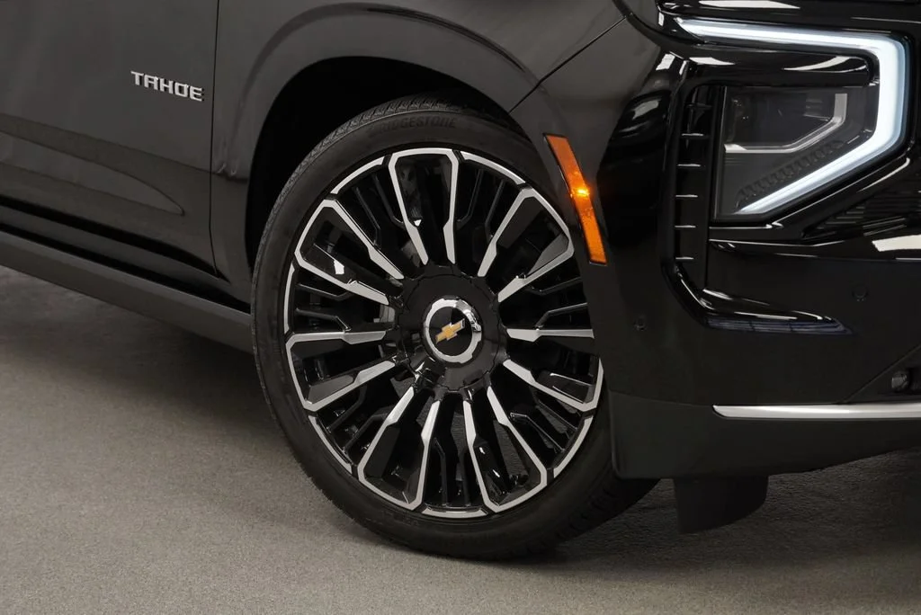 New 2026 Black Chevrolet High Country image 10