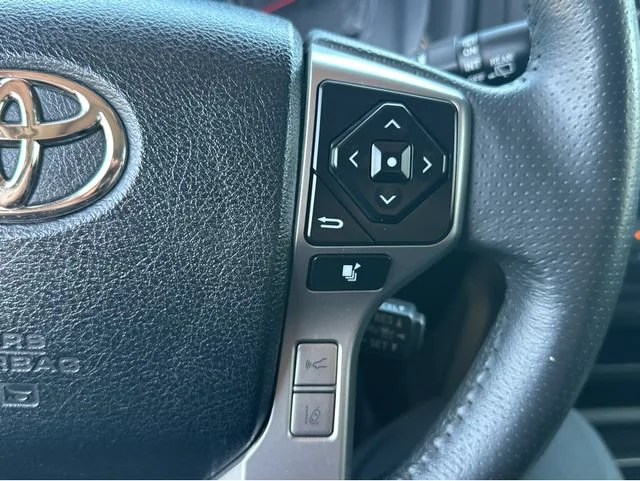 2022 Toyota 4Runner SR5 Premium - Photo 29