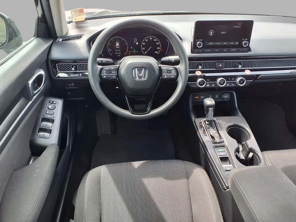 Used 2025 Silver Honda LX image 6