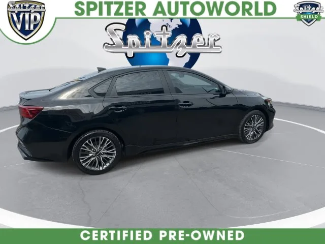 Certified Used 2023 Aurora Black Kia GT-Line image 16