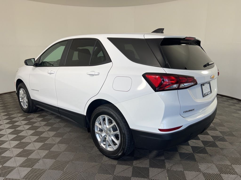 Used 2023 White Chevrolet LS image 26