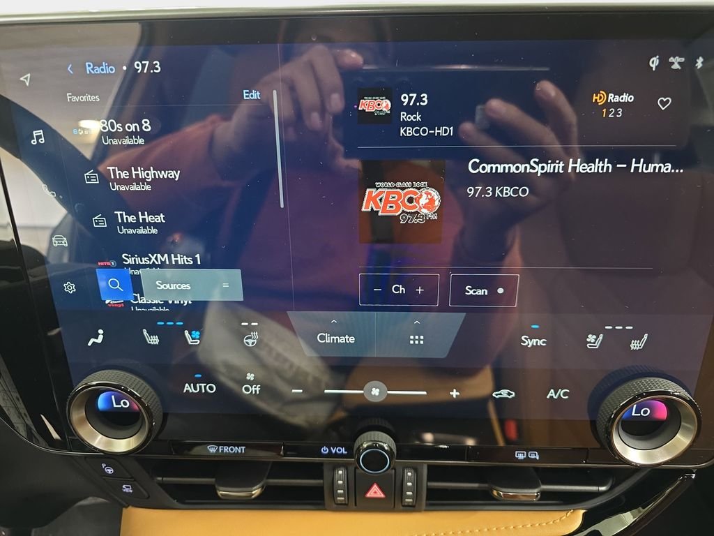 2026 Lexus NX 450h+ Luxury - Photo 21