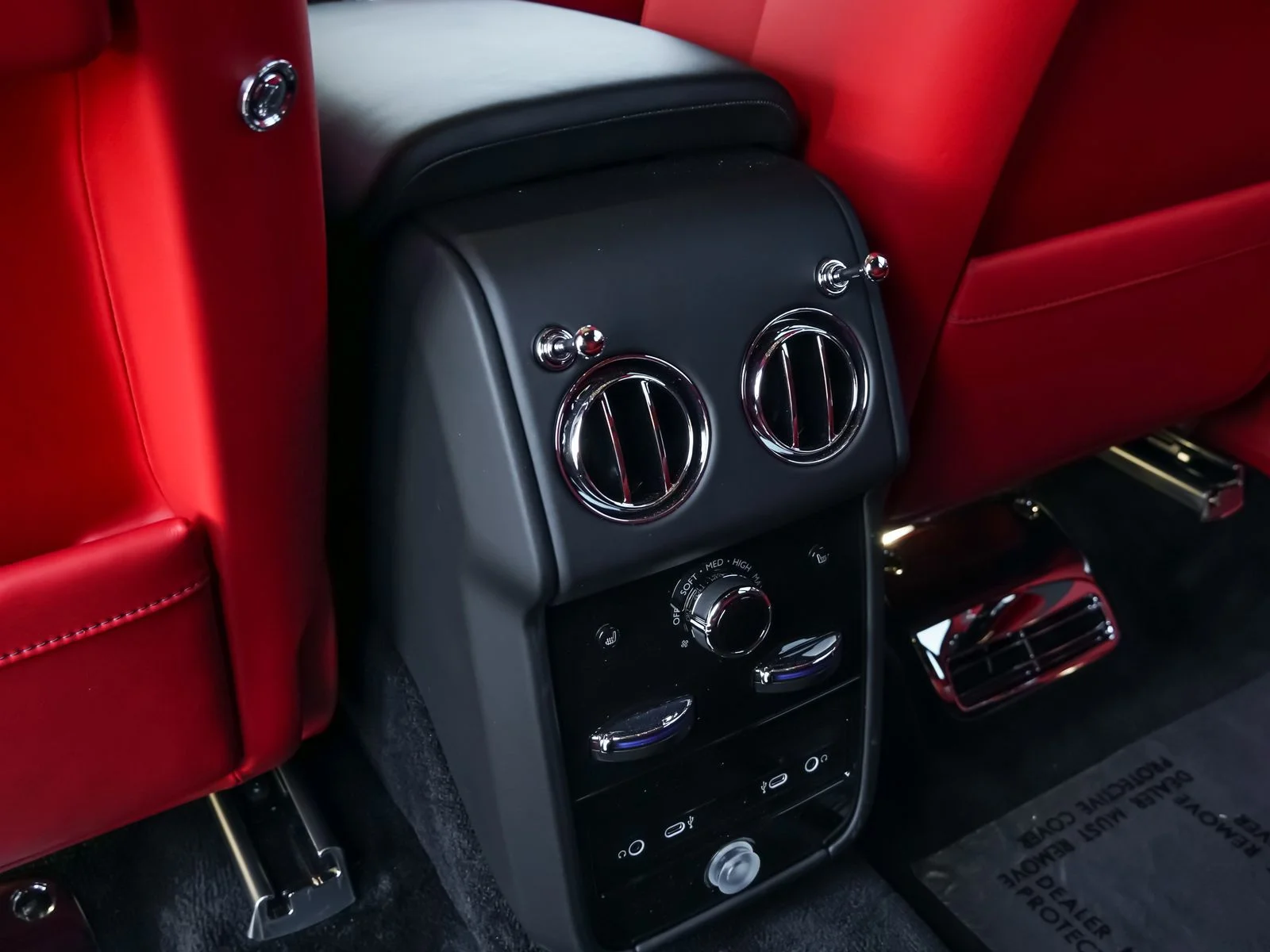 2026 Rolls-Royce Cullinan Base - Photo 29
