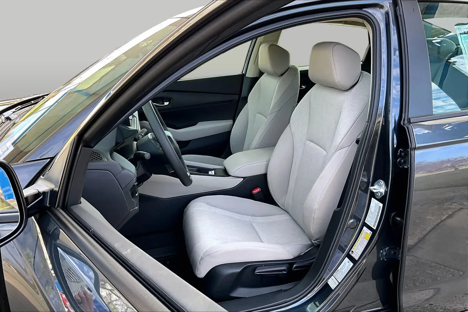 New 2026 Meteorite Gray Metallic Honda LX image 9