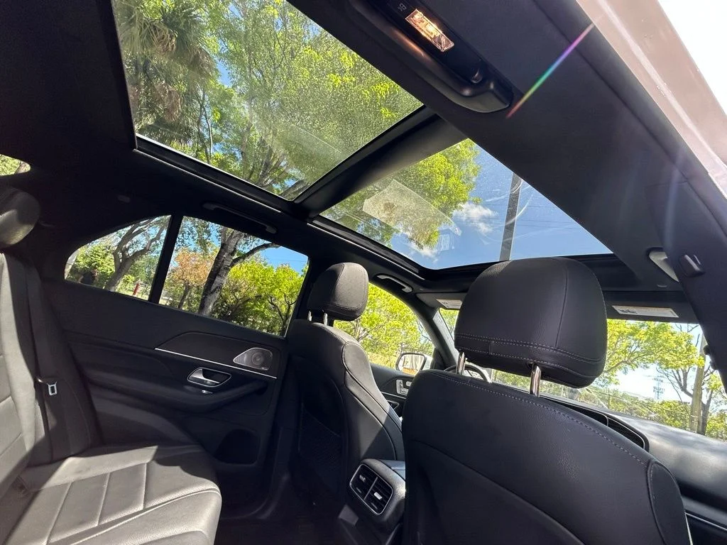 Used 2022 White Mercedes-Benz GLE 350 image 49