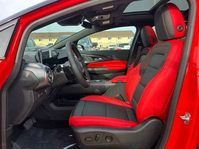 2026 Chevrolet Equinox EV RS - Photo 15