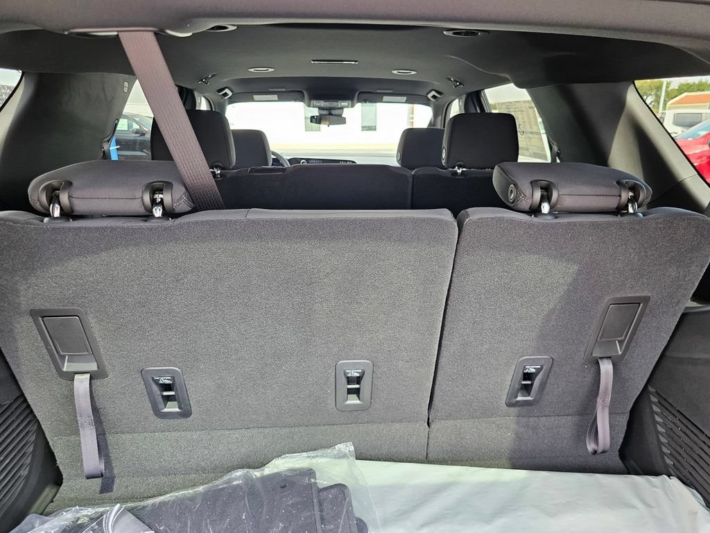 2026 Chevrolet Tahoe LS - Photo 17