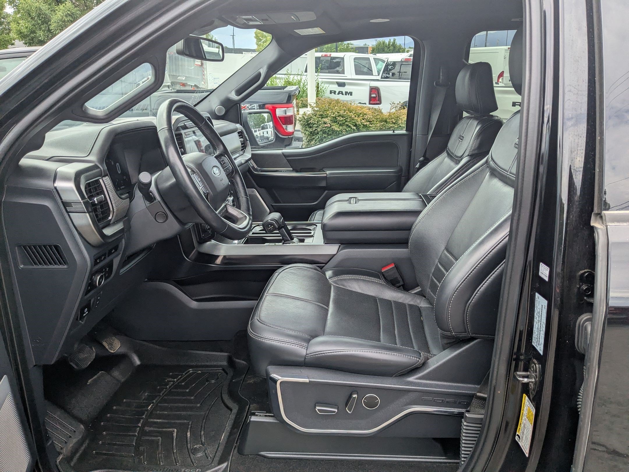 Used 2023 Blue Ford Platinum image 26