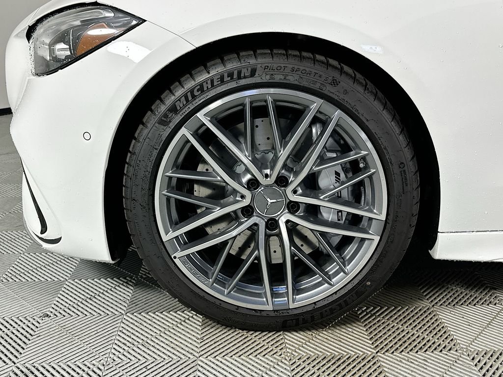 New 2026 Polar White Mercedes-Benz C 43 AMG® image 33