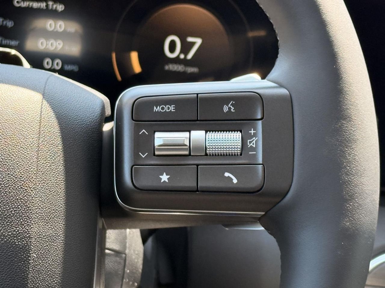 New 2026 Creamy White Pearl Hyundai SEL AWD image 23