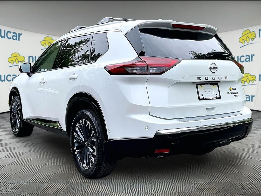 2026 Nissan Rogue Platinum - Photo 3
