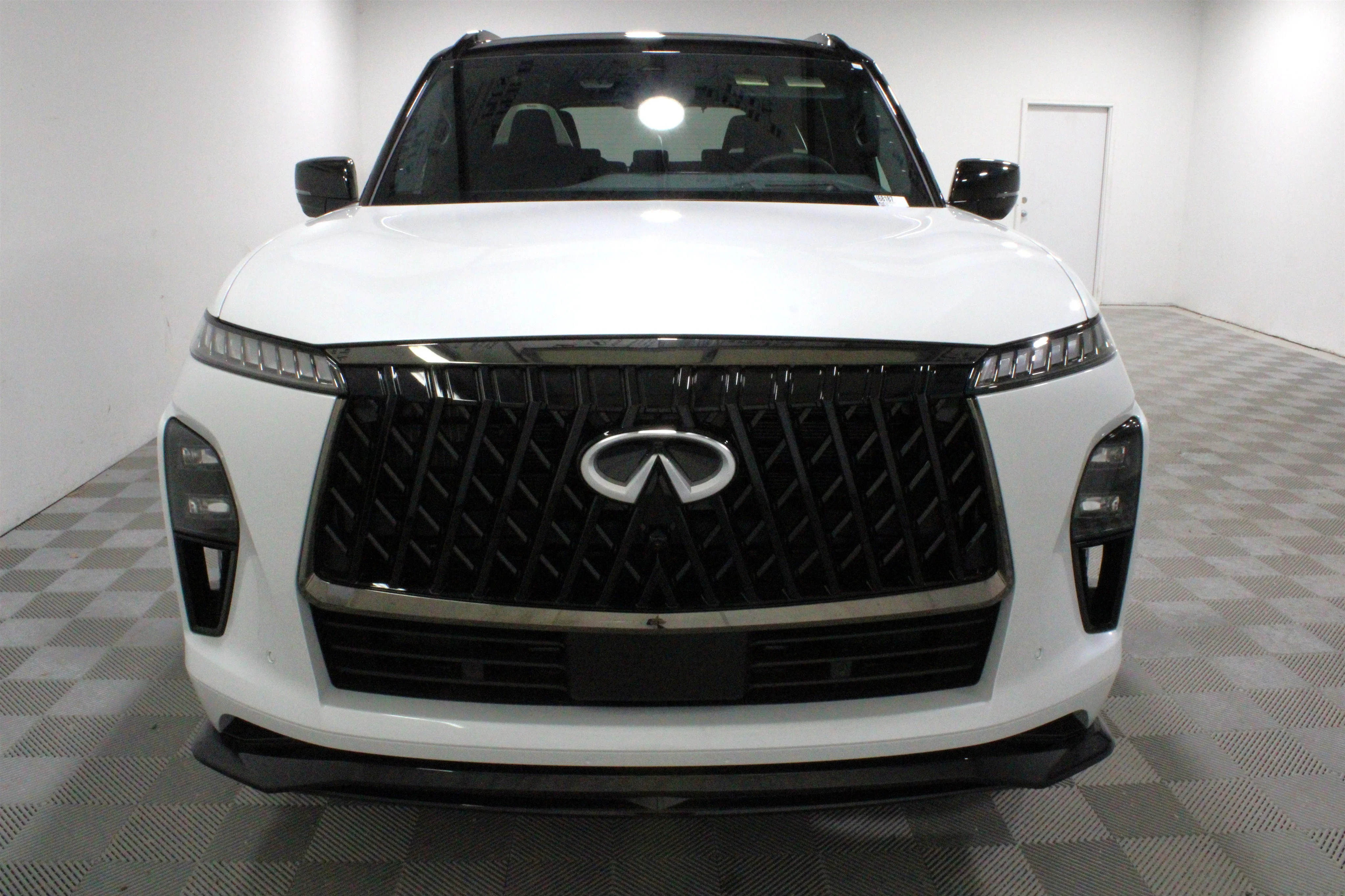 2026 INFINITI QX80 Sport - Photo 35