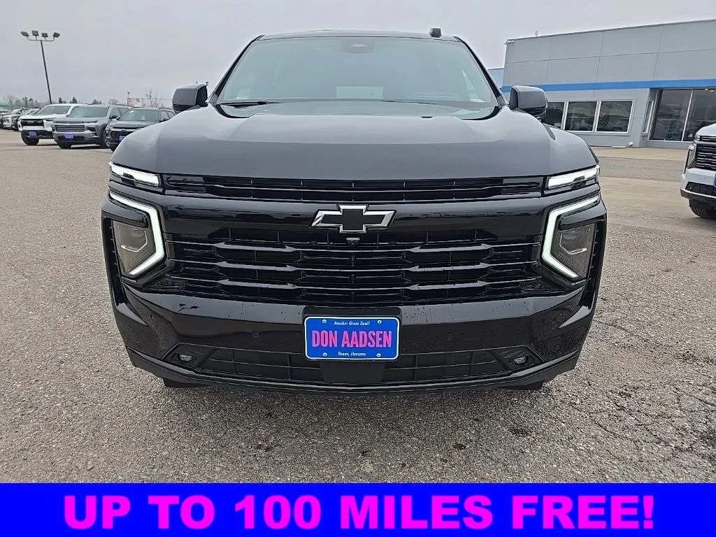 New 2026 BLACK Chevrolet RST image 2