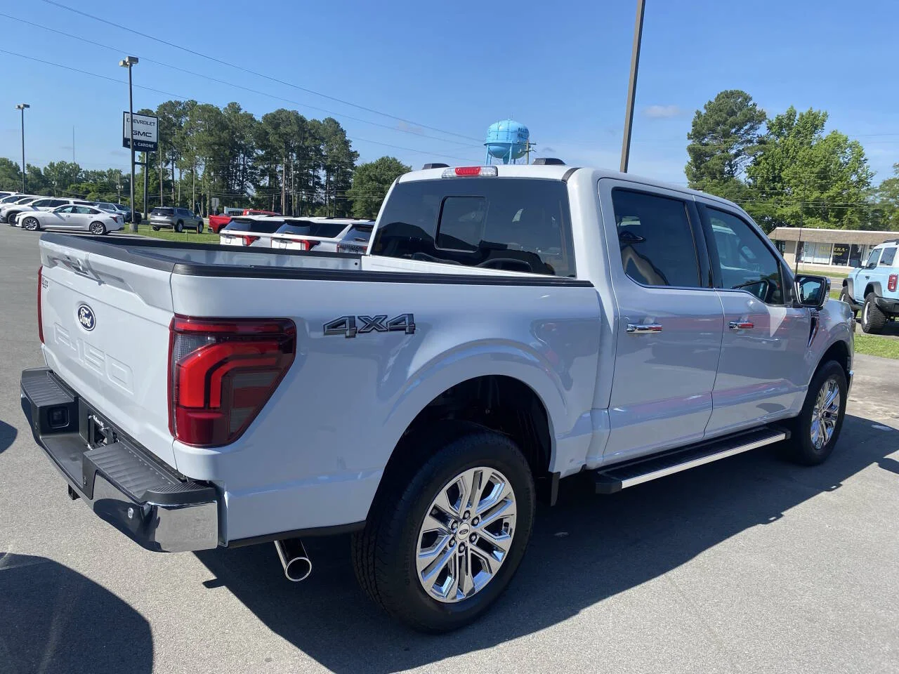 2025 Ford F-150 Lariat - Photo 4