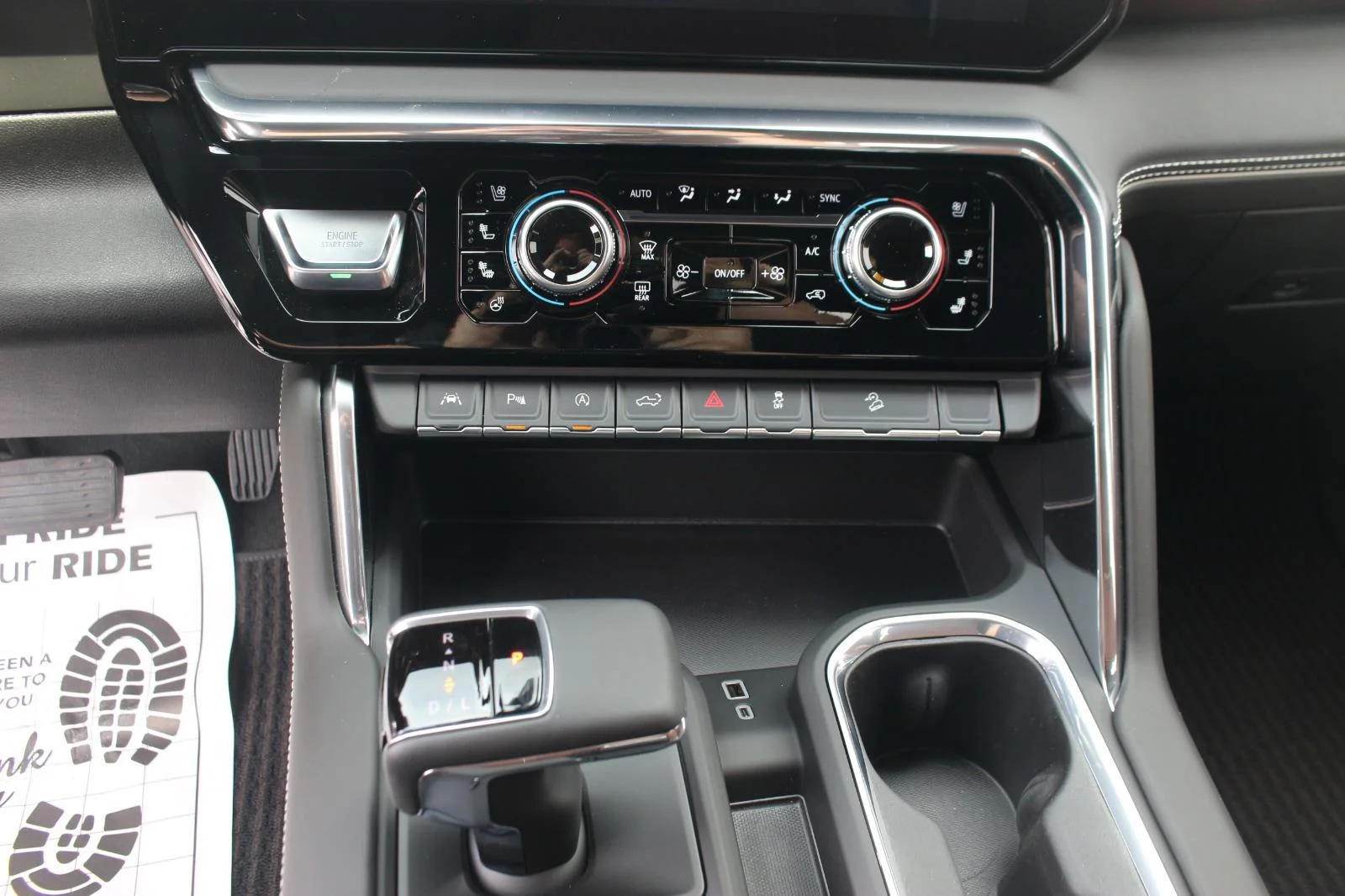 Used 2025 Sterling Metallic GMC Denali Ultimate image 17