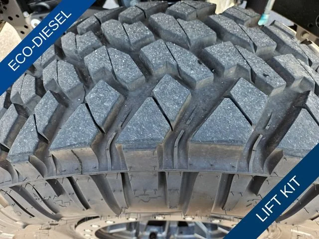 Used 2021 Silver Jeep Overland image 28