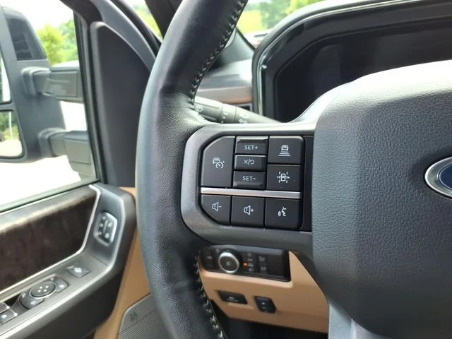 Used 2024 Gray Ford Lariat image 23