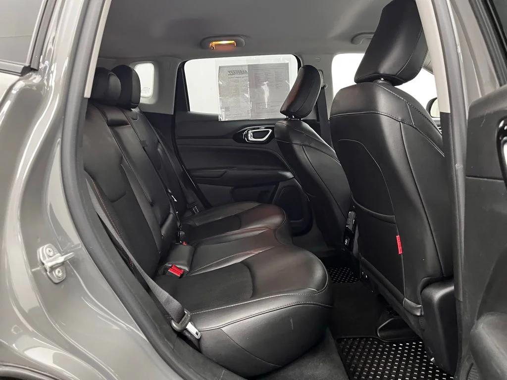 Used 2022 Gray Jeep Trailhawk image 35