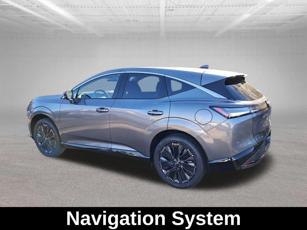 New 2026 Gray Nissan Platinum image 3