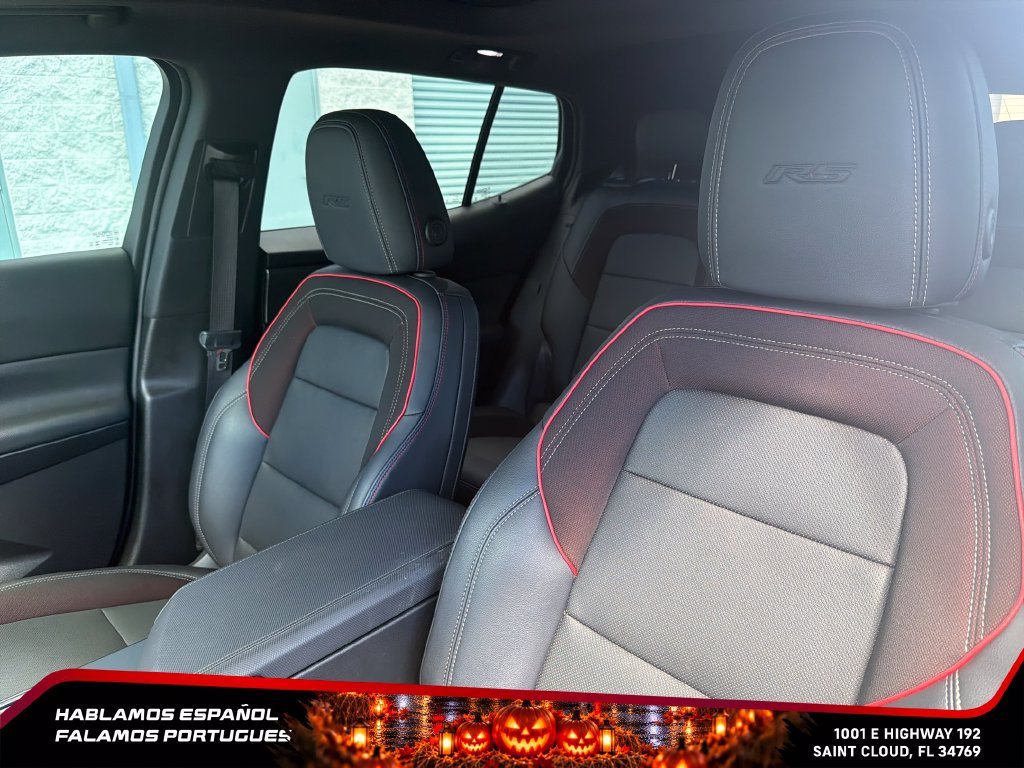 Used 2024 Summit White Chevrolet 2RS image 21