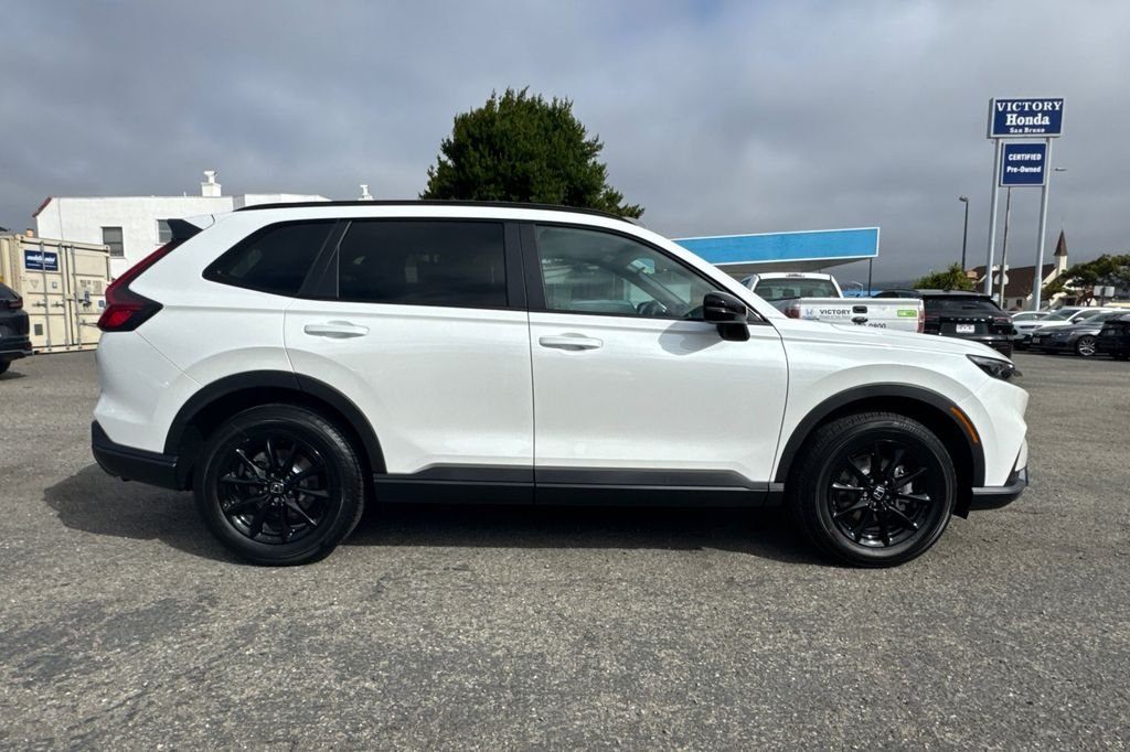 New 2026 Platinum White Pearl Honda Sport-L image 3