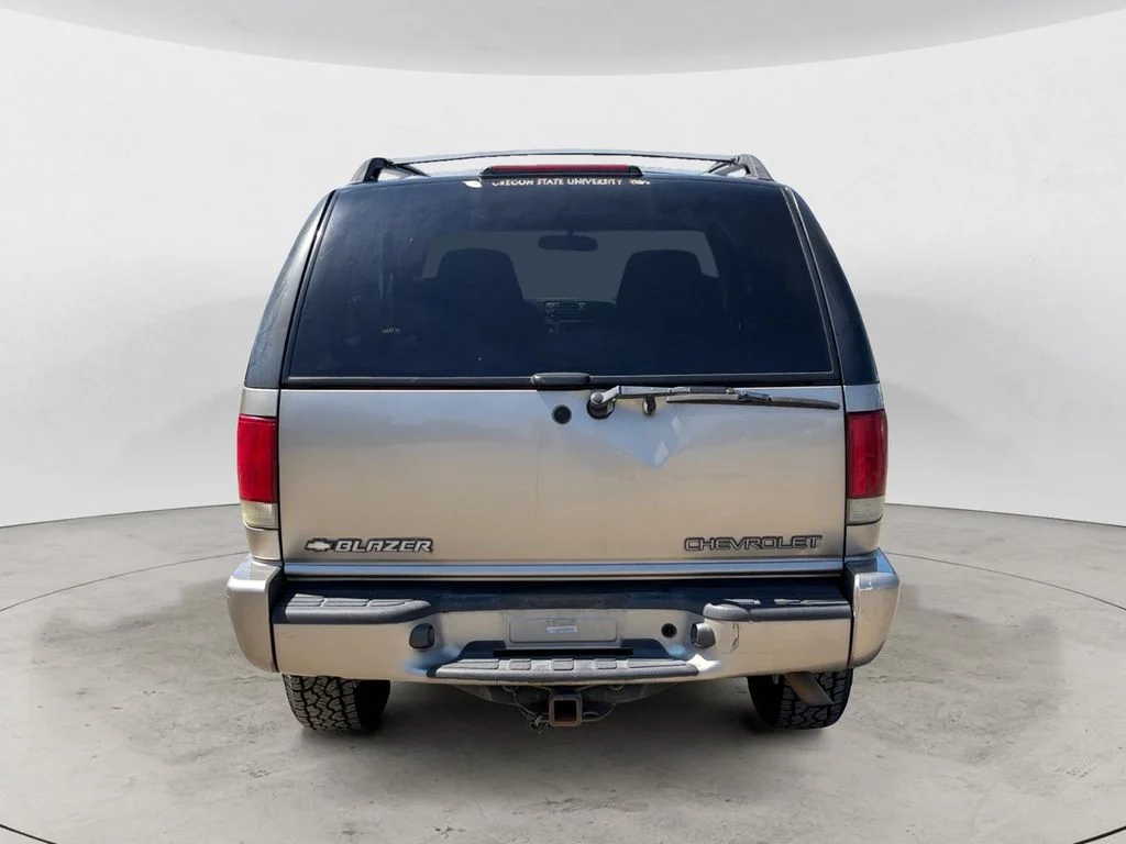 Used 2002 Gray Chevrolet LS image 6